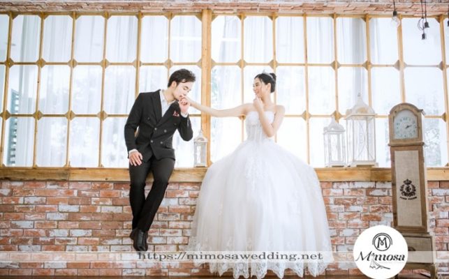 Chụp hình cưới trong studio theo phong cách Hàn Quốc Chup-anh-cuoi-tron-goi-1-643x400