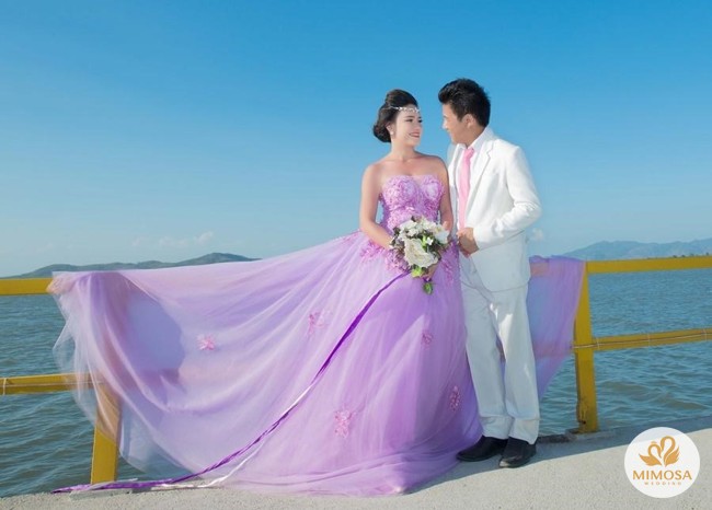 Váy đầm cưới màu tím đẹp phong cách ngọt ngào lãng mạn hè 2018  2019   Thời trang  Việt Giải Trí