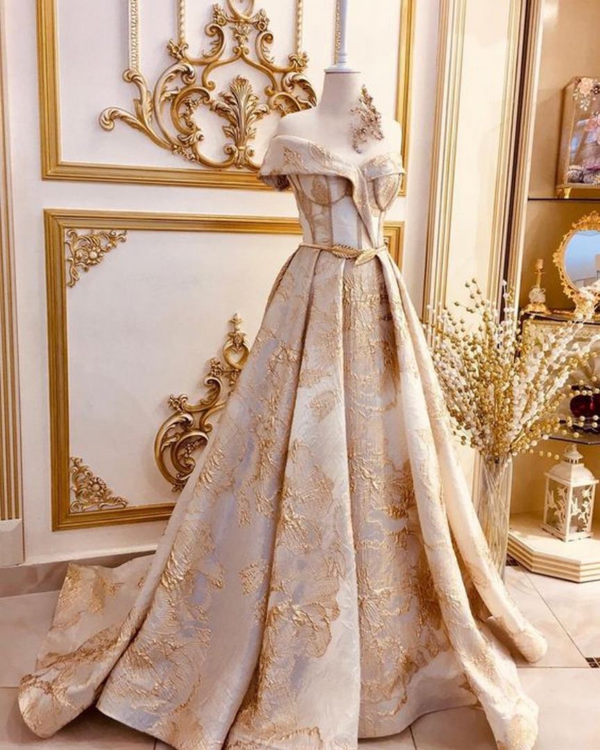 Top 20 mẫu váy cưới màu vàng rực rỡ nhất năm 2022  Lucky Anh  Em
