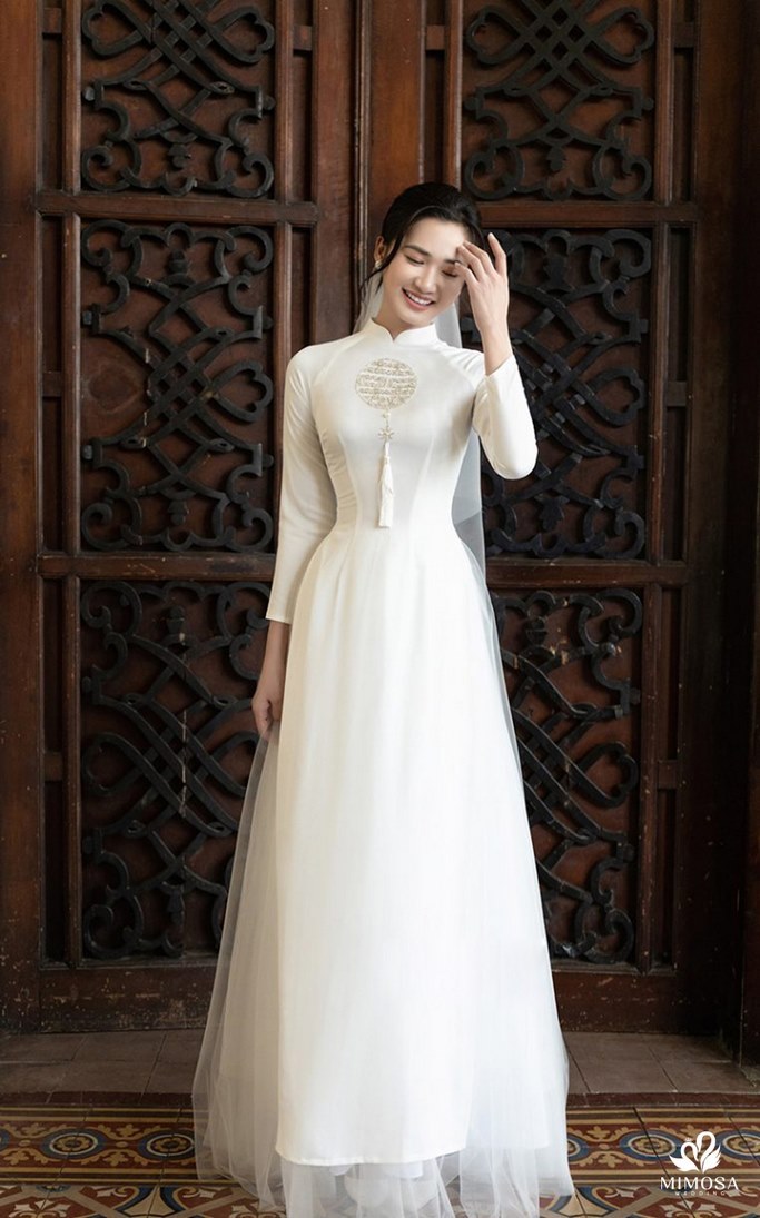 Năm xu hướng váy cưới cách tân lên ngôi mùa Xuân Hè 2015 | Vietnam+  (VietnamPlus)